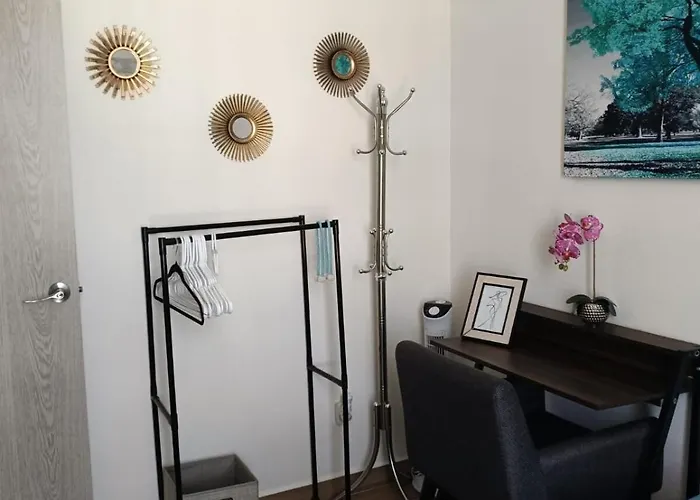 Entire Near The Airport Gnp Stadium Appartement